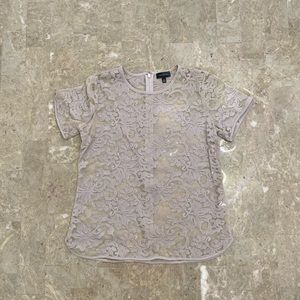 The Limited Muave Sheer SS Top w/ detail Size XS